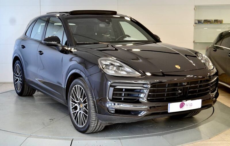 PORSCHE CAYENNE 2018