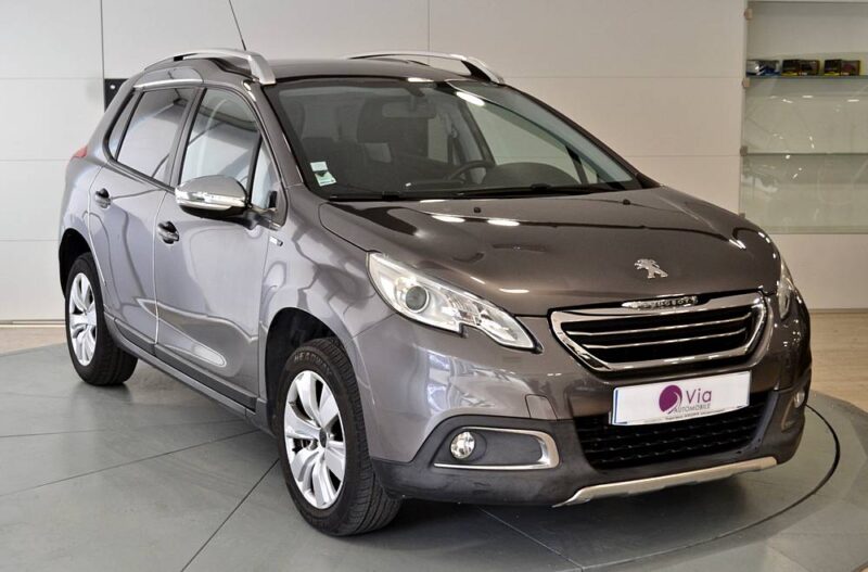 PEUGEOT 2008 1.6 BlueHDi 100 Style