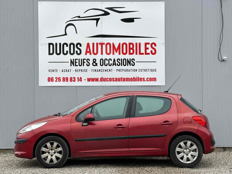 PEUGEOT 207 1.4 16V 90cv Exécutive 