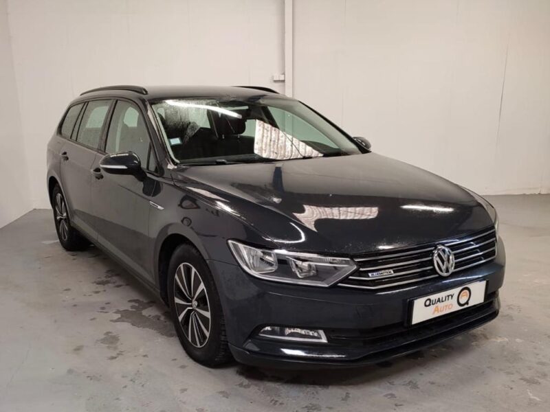 VOLKSWAGEN PASSAT SW 1.6 TDi 120 BUSINESS