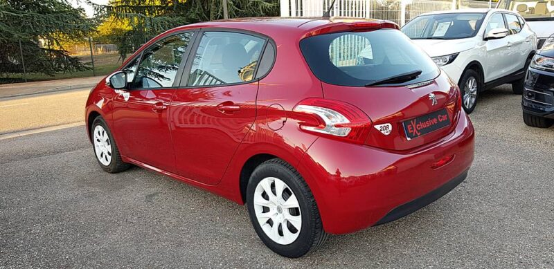 Peugeot 208 5 portes essence 1.0L PureTech 68cv Like