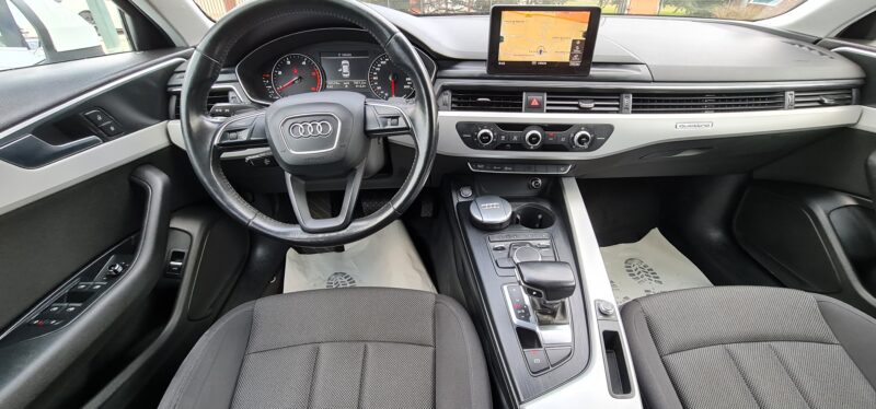 Audi A4 IV (8W) Avant 2.0L TDi Quattro 190cv S-Tronic DESIGN