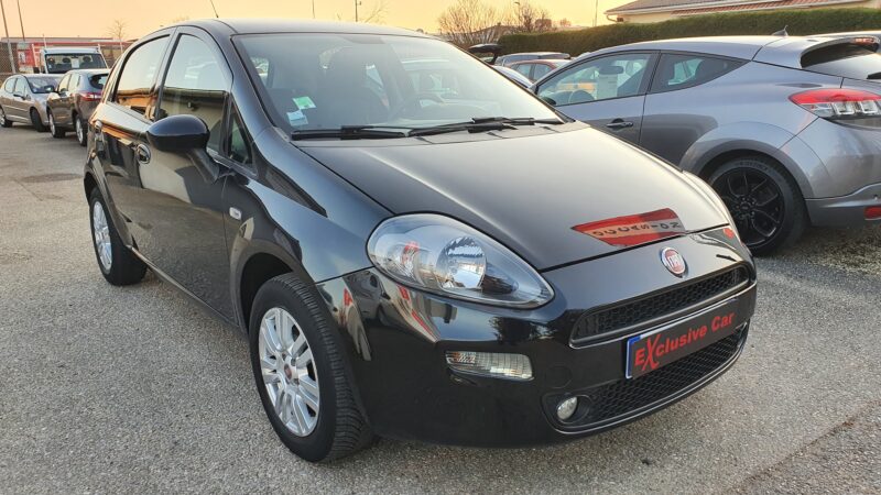 Fiat punto III 2015 1.2L essence 70cv Italia 5 portes