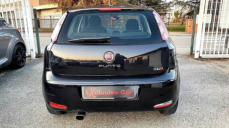 Fiat punto III 2015 1.2L essence 70cv Italia 5 portes