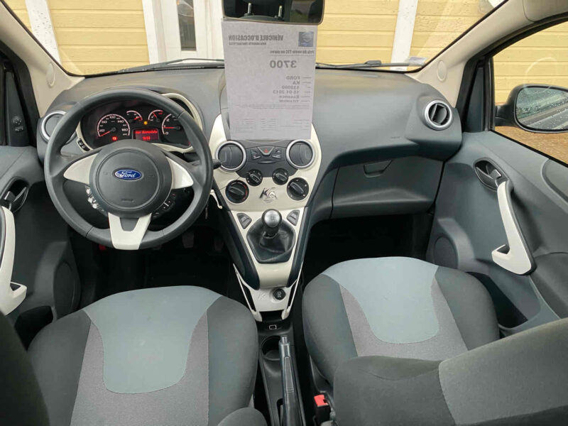 FORD KA 1.2i 69ch TITANIUM