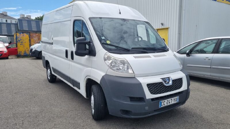 PEUGEOT BOXER Camion plate-forme/Châssis 2012