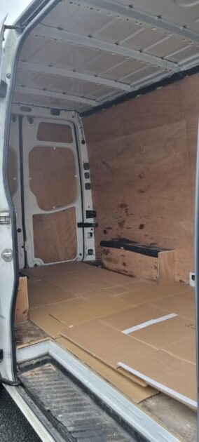 VOLKSWAGEN CRAFTER 2016