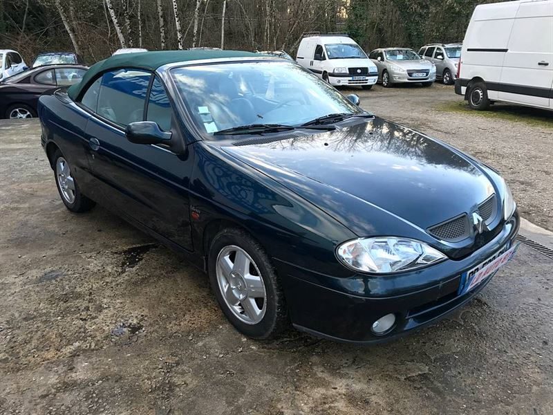 RENAULT MEGANE 2000