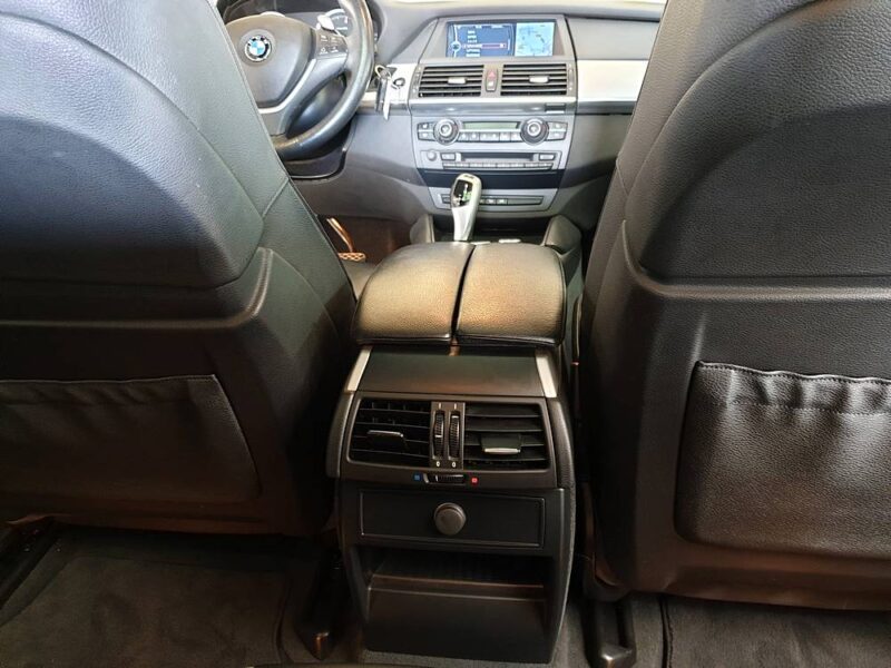 BMW X6 XDRIVE 35D 2011