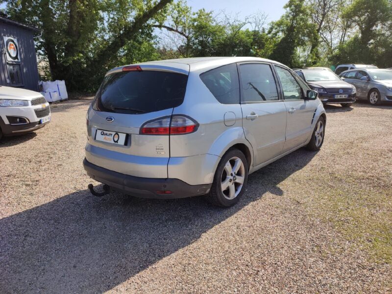 FORD S-MAX 2.0 TDCi 140 TITANIUM 7PL