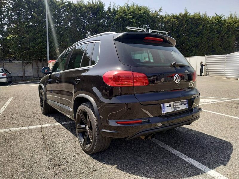 VOLKSWAGEN TIGUAN 2.0 TDI 140ch R-line / MECANIQUE IRREPROCHABLE / DISTRI OK / GARANTIE 12 MOIS