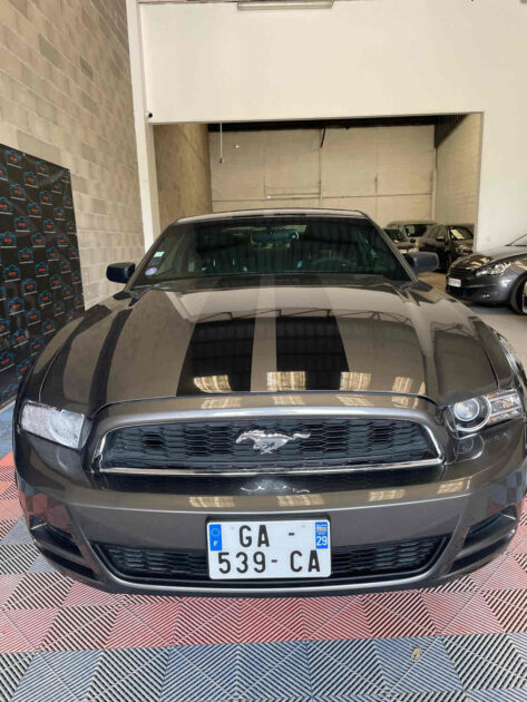 FORD MUSTANG Coupe 3.7 310 