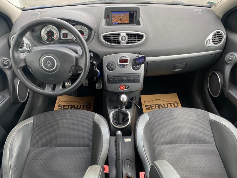 RENAULT CLIO III 2011