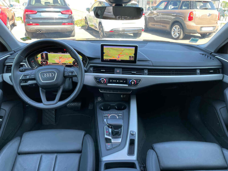 AUDI A4 2019