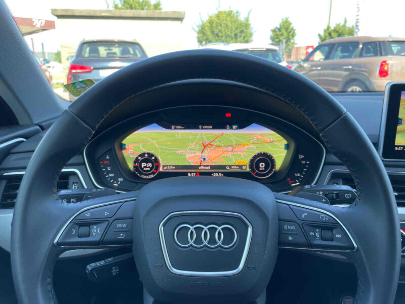 AUDI A4 2019