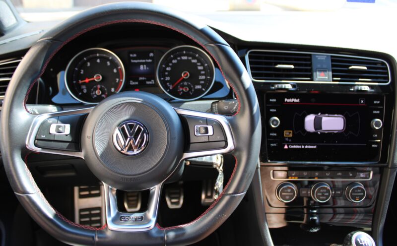 VOLKSWAGEN GOLF 7 2017