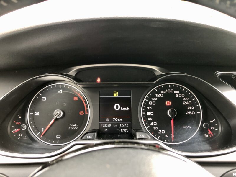 AUDI A4 2.0 TDi 150 Clean Diesel S-Line