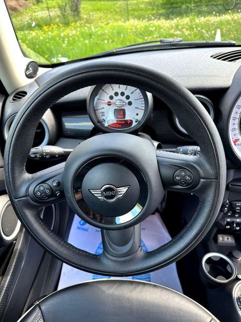 MINI Cooper S  2013 - 51148 KM