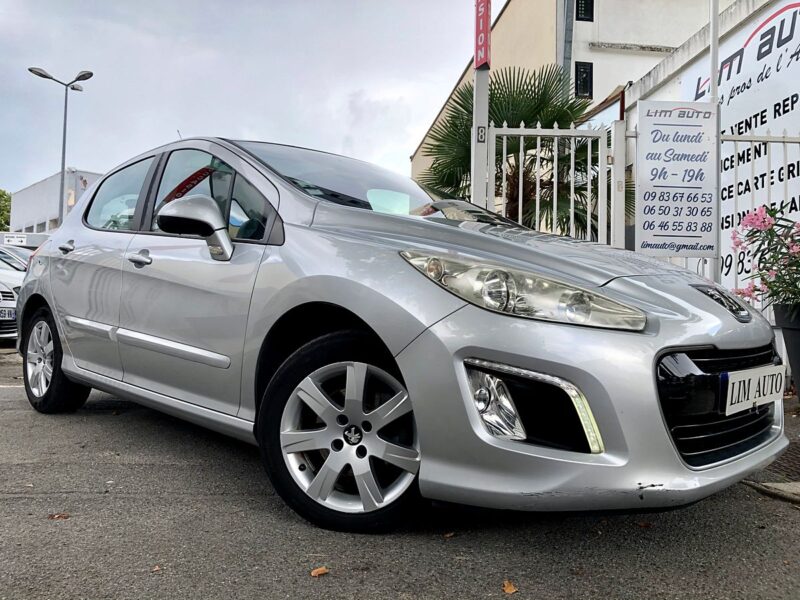 PEUGEOT 308 2012