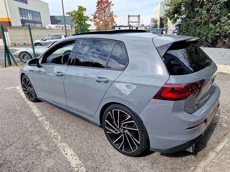 VOLKSWAGEN GOLF VIII 2020