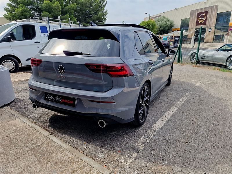 VOLKSWAGEN GOLF VIII 2020