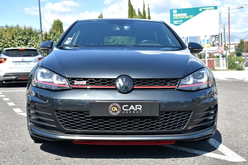 VOLKSWAGEN GOLF 7 GTI performance 2015