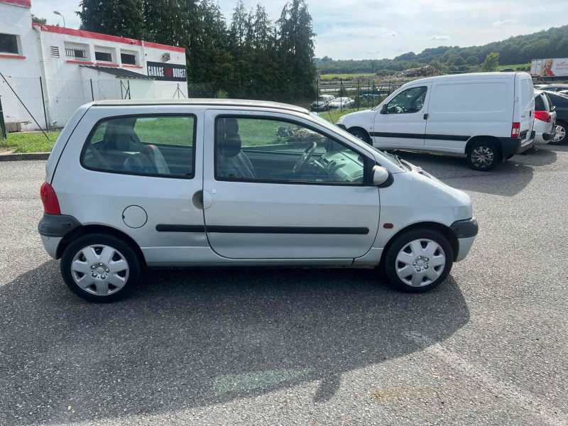 RENAULT TWINGO 2000