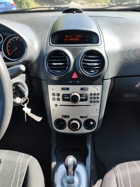 Opel Corsa 1.2 Edition 2008 - 102783 KM