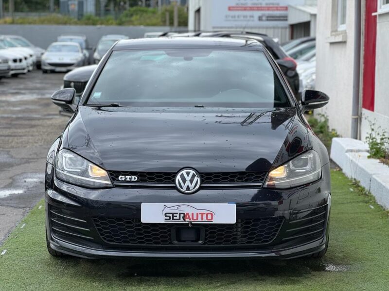 VOLKSWAGEN GOLF VII 2014