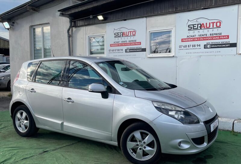 RENAULT SCENIC III 2009