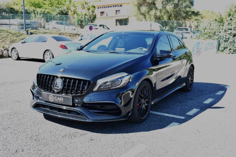 MERCEDES CLASSE A 2017 AMG A 45 381Ch Pack Aero Toit Ouvrant Garantie 12 mois