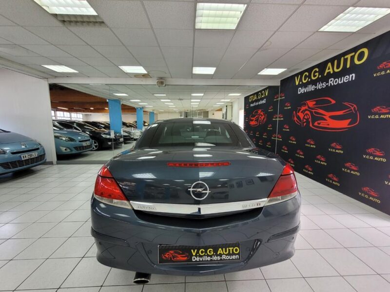 OPEL ASTRA H TwinTop 1.9 CDTi 150 Cosmo