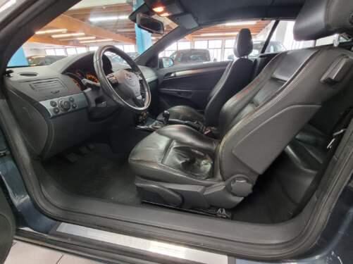 OPEL ASTRA H TwinTop 1.9 CDTi 150 Cosmo