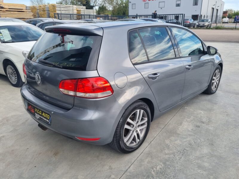 VOLKSWAGEN GOLF VI 2.0 TDI 110 Trendline