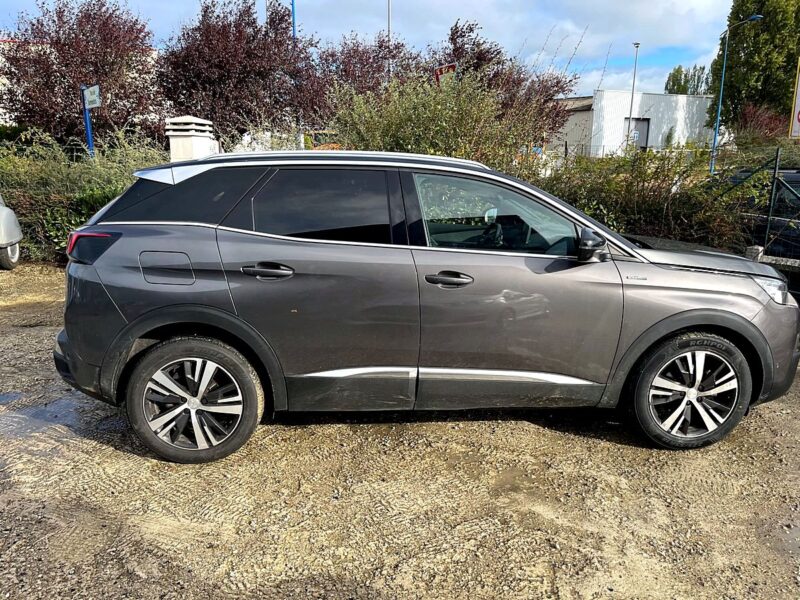 PEUGEOT 3008 SUV 2017