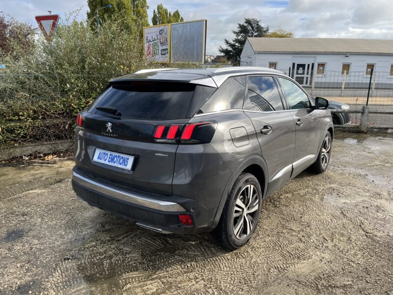 PEUGEOT 3008 SUV 2017