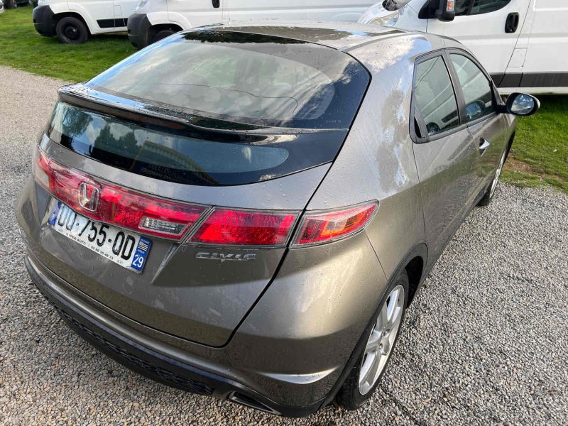 Honda Civic 2.2 i-CTDI GTIE 6 MOIS