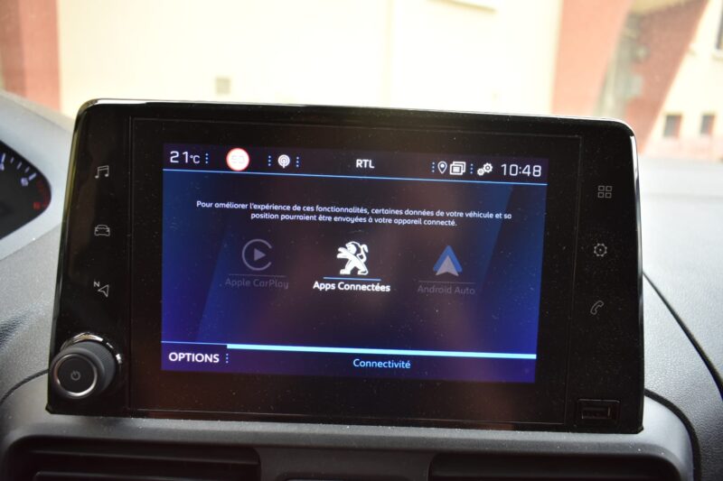 PEUGEOT PARTNER 650 kg // 100CH // GPS // CAMERA DE RECULE // GARANTIE CONSTRUCTEUR