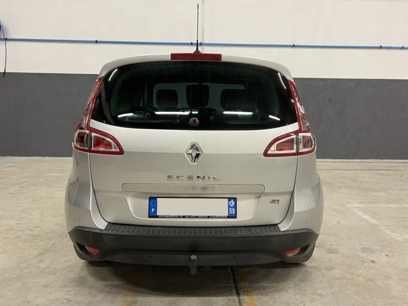 RENAULT SCENIC III 1.9 DCi 130 