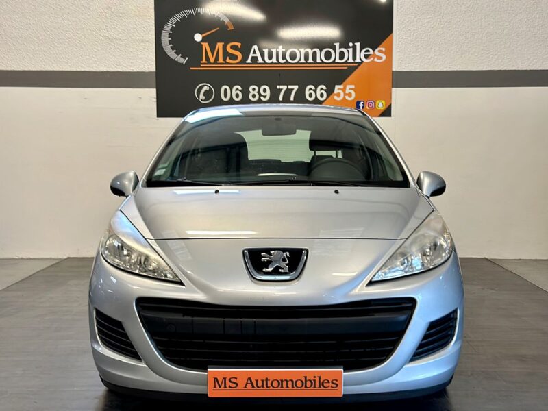 PEUGEOT 207 2009