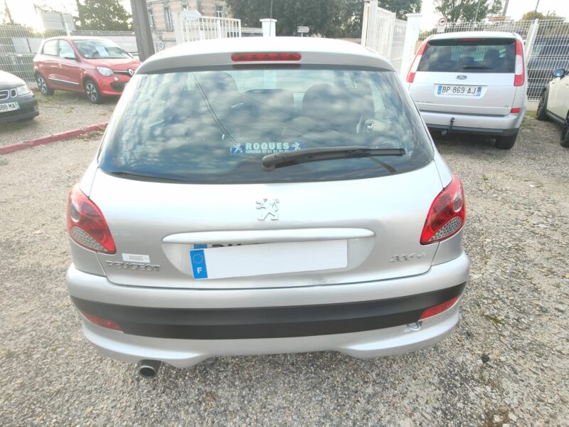 PEUGEOT 206 + 1,4 HDI 70 URBAN