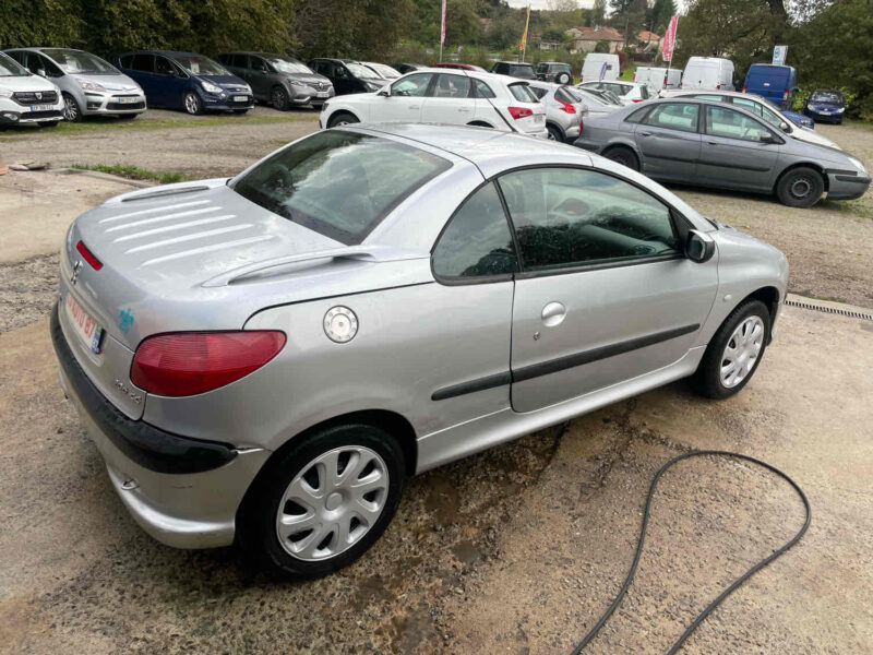 PEUGEOT 206 CC GARANTIE ET REVISEE 