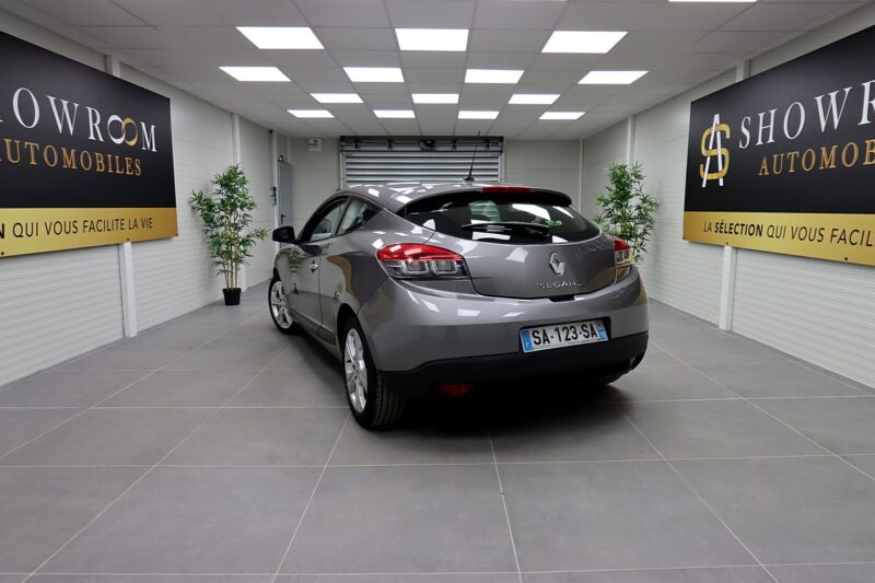 RENAULT MEGANE 2011