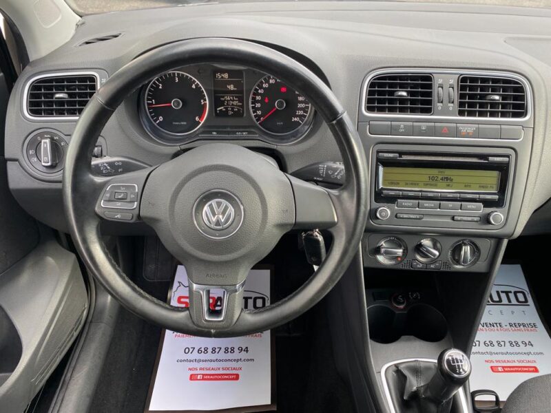 VOLKSWAGEN POLO V 2010