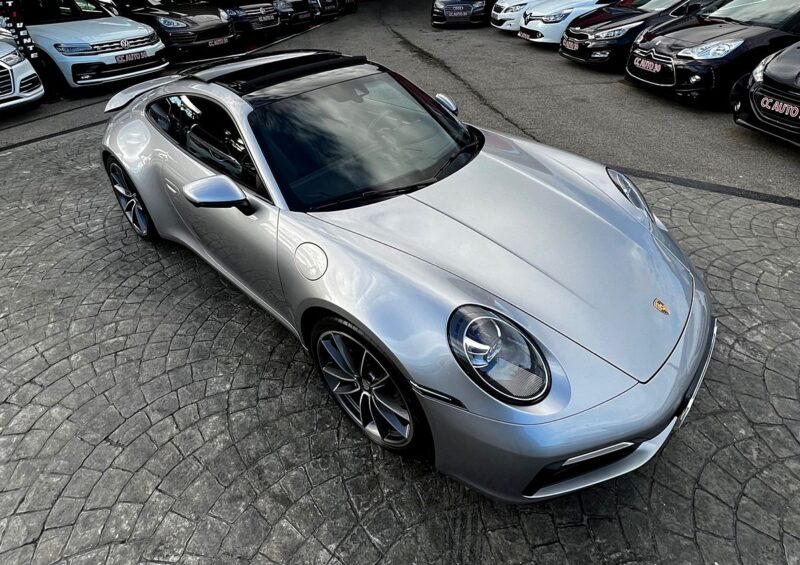 PORSCHE 911 2019