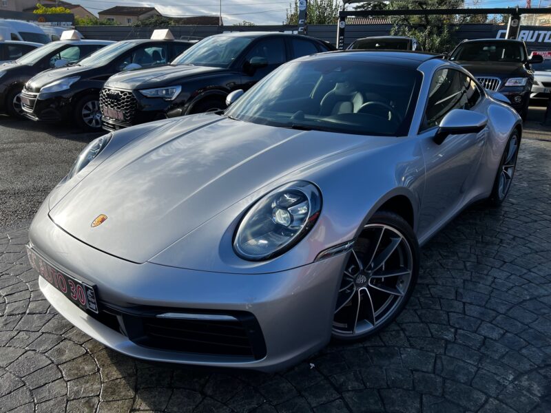 PORSCHE 911 2019