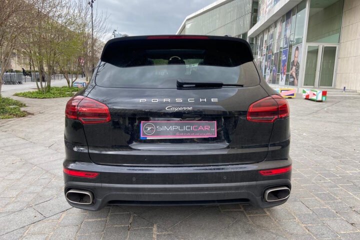 PORSCHE CAYENNE 2016