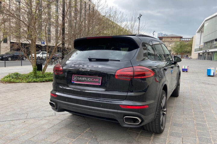 PORSCHE CAYENNE 2016