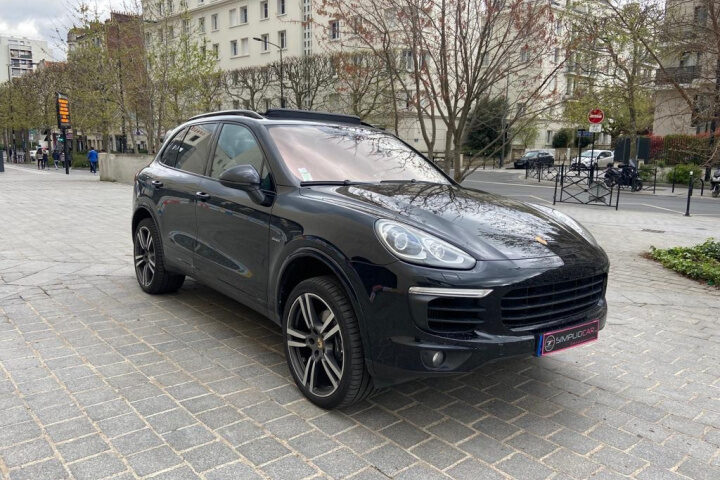 PORSCHE CAYENNE 2016