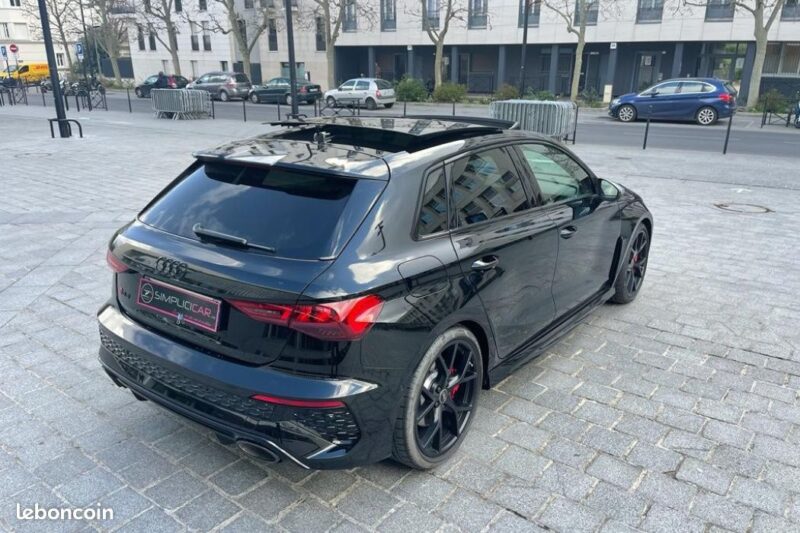 AUDI RS3 2021